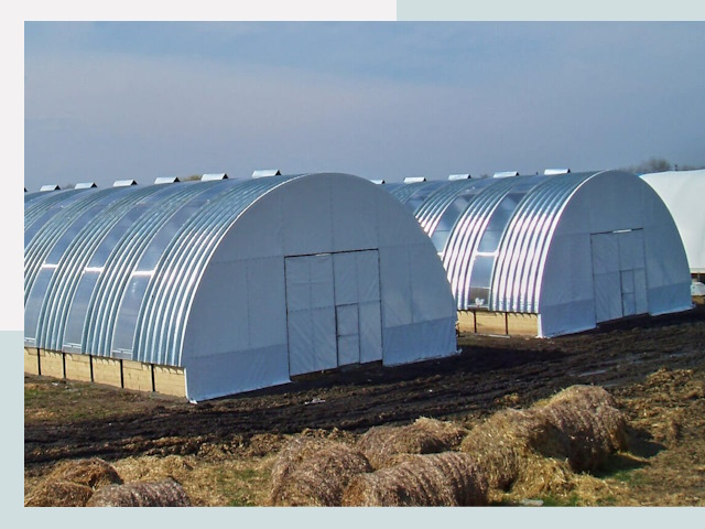 Сельскохозяйственные здания в Тулуне